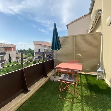 Ensoleille-terrasse - Parking Gratuit - Isle Sur La Sorgue Apartamento *